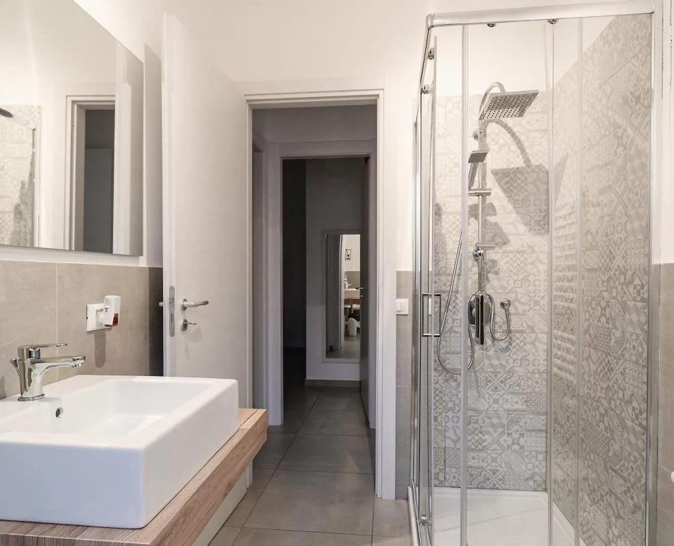 Tarzana 11 Apartment - Cala Di Palermo Italy